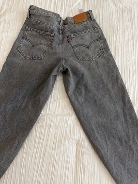 Levi's Charcoal Relaxed Straight Jeans